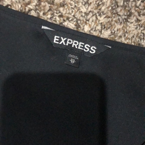 Express black top - Picture 2 of 2